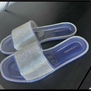 Steve Madden Clear Rhinestone Slides